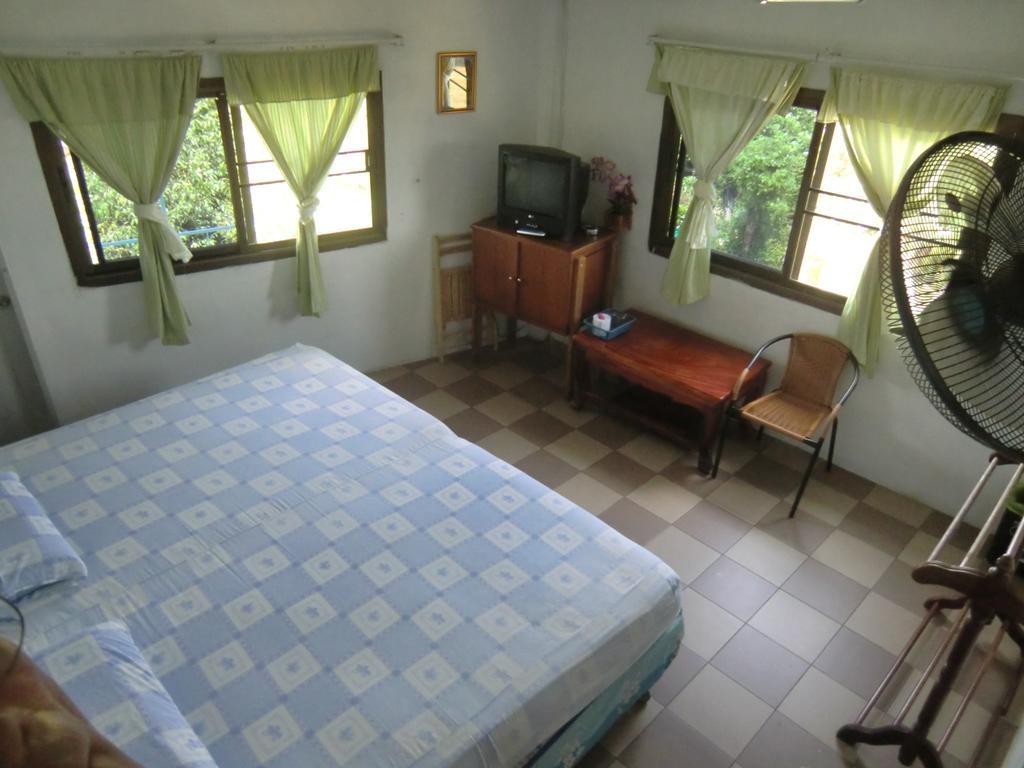 Residence House Trat Kamer foto