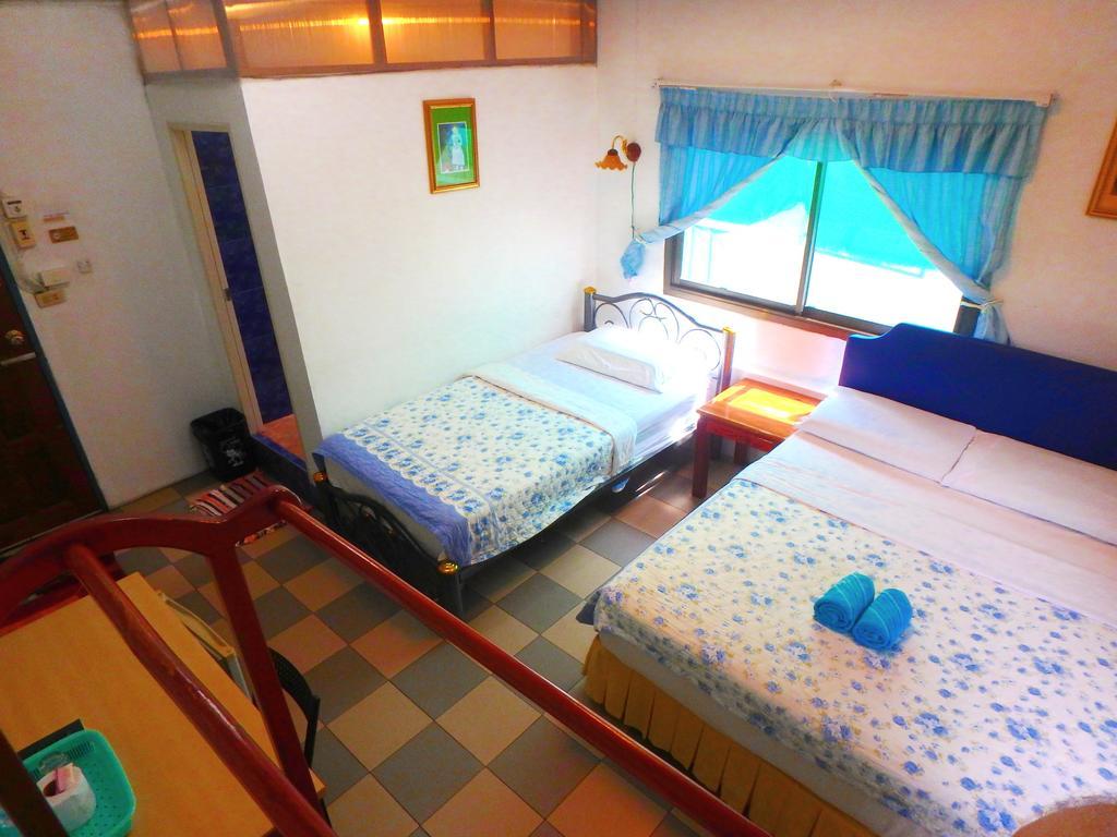 Residence House Trat Buitenkant foto