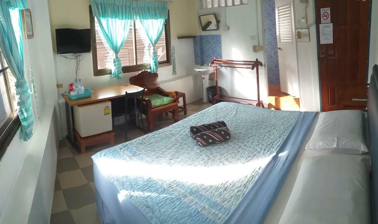 Residence House Trat Buitenkant foto