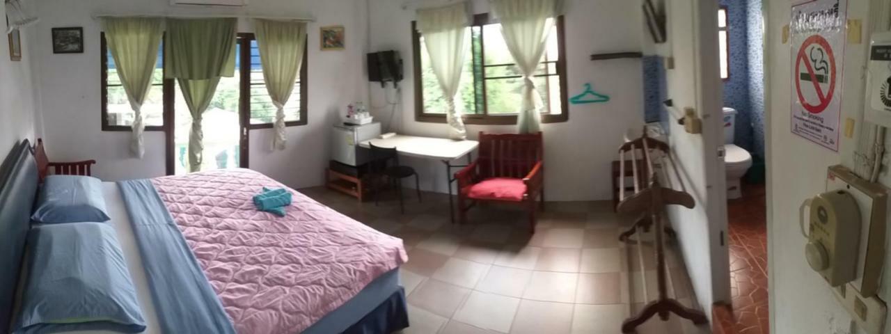Residence House Trat Buitenkant foto